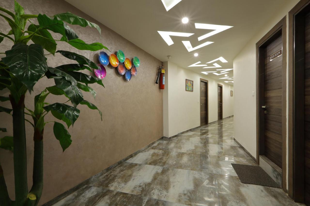 Hotel Unity Ahmedabad Exteriör bild